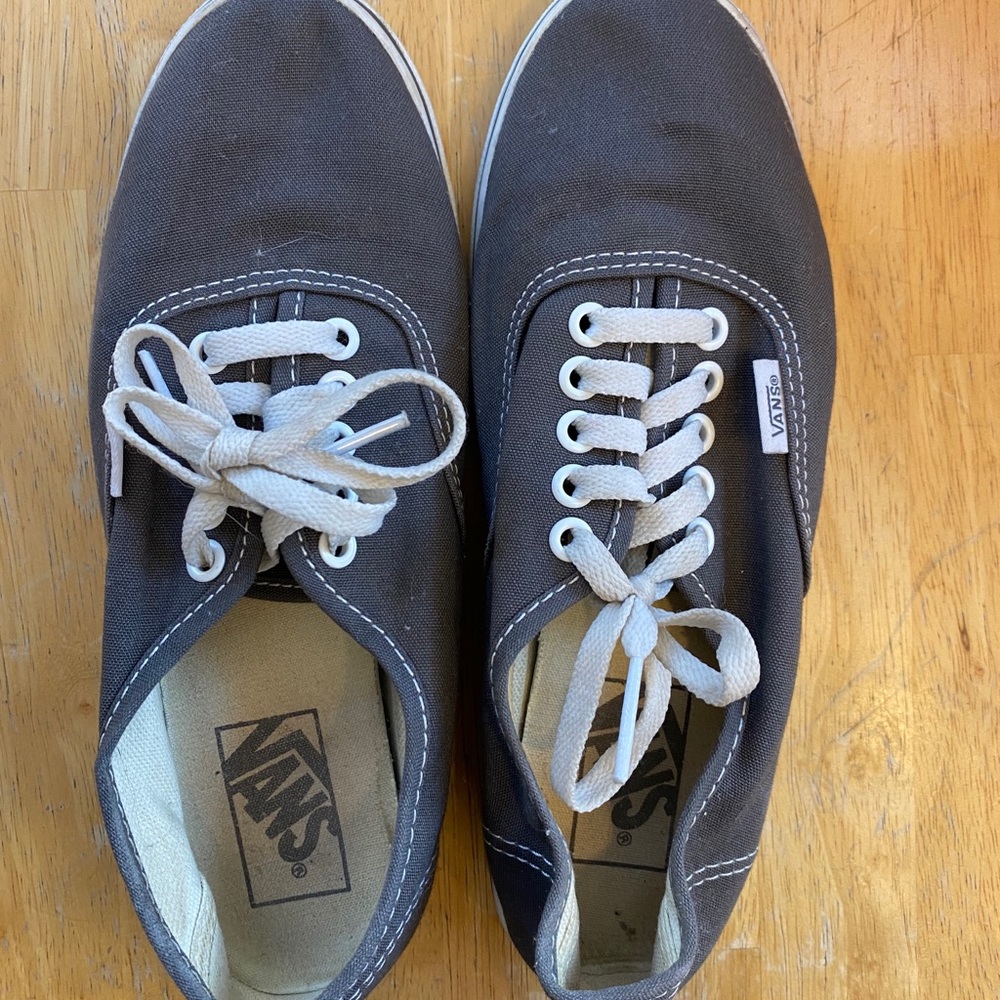 I am seeking these grey vans.